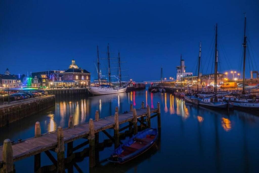 Unieke Woonboot In Harlingen公寓 外观 照片